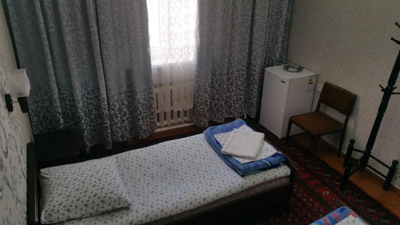 Gulnara Guesthouse Tasjkent Exteriör bild