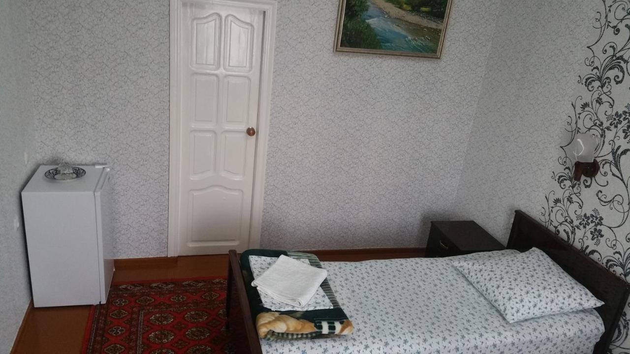Gulnara Guesthouse Tasjkent Exteriör bild
