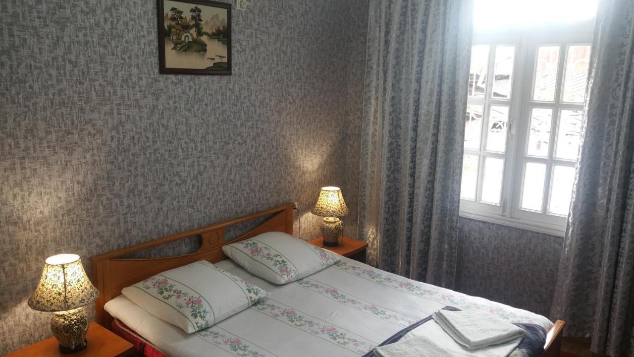 Gulnara Guesthouse Tasjkent Exteriör bild