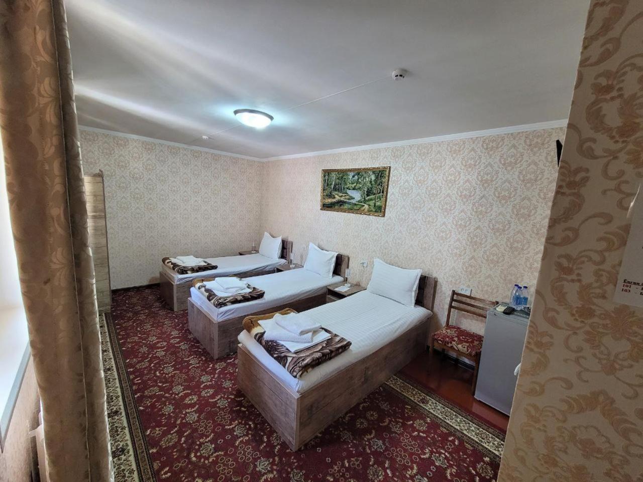 Gulnara Guesthouse Tasjkent Exteriör bild